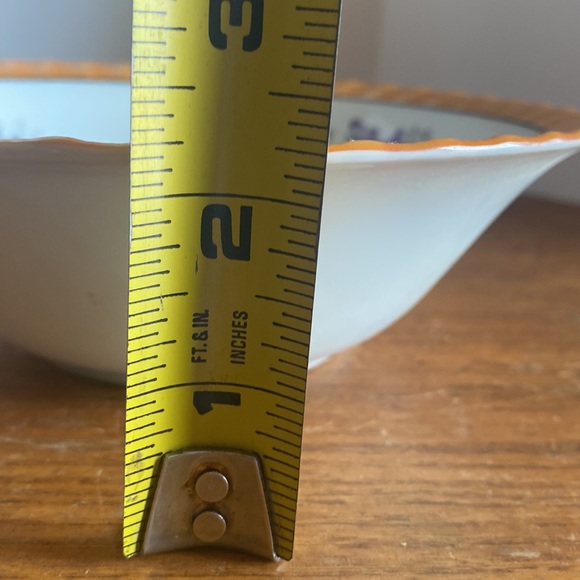 Vintage Yamatsu Japan china 7” bowl with peach luster edge and violet accents - Picture 6 of 7